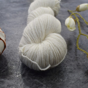 Willow: Undyed